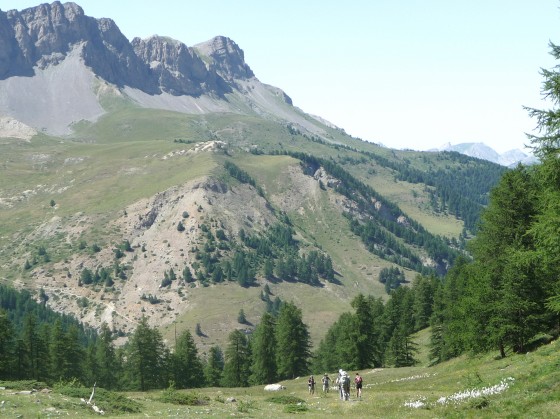 Vers les cabanes de Lamaron