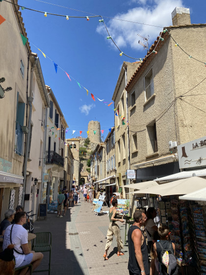 Vieille ville de Gruissan et Tour de Barberousse