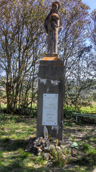 Vierge du raz&eacute;s