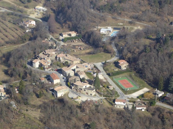 Village d\'Eyzahut