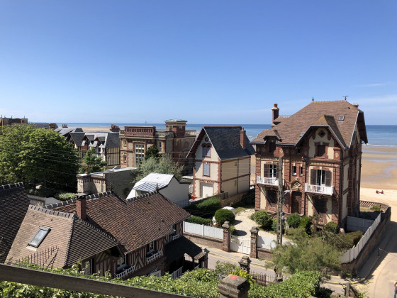 Villas du bord de mer vues depuis l\'escalier des Cent Marches