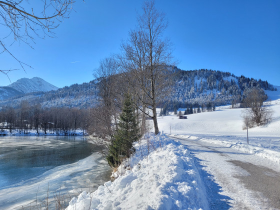 Lac de barrage de Vils