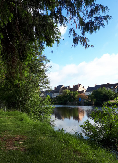 Vue de la Creuse vers Argenton