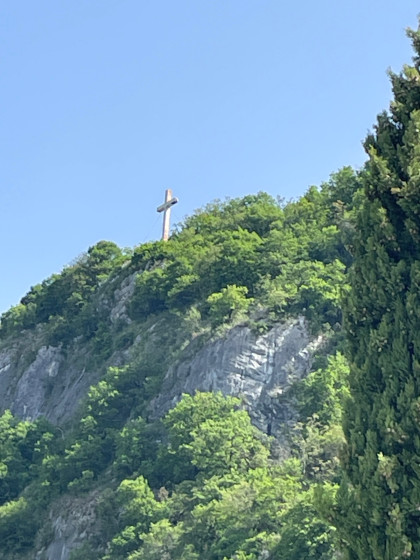 Vue de la Croix de beauvoir depuis notre départ de la randonnée