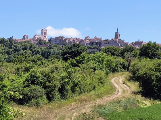 Vue de la ville à la fin de la randonnée