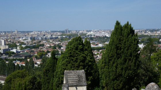 Vue depuis le cimetière Saint-Romain