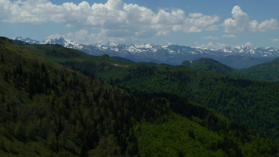 Vue du pic de l'Ourtiset