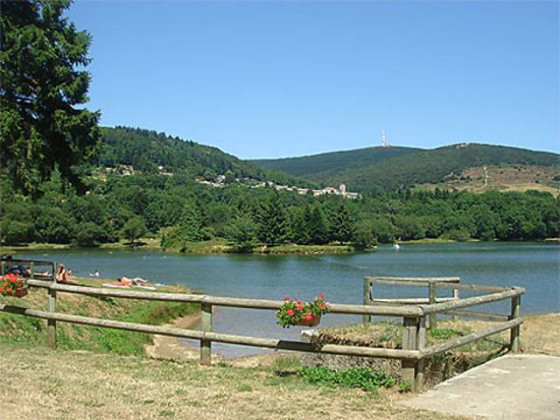 Vue du Pic de Nore depuis le lac Birotos