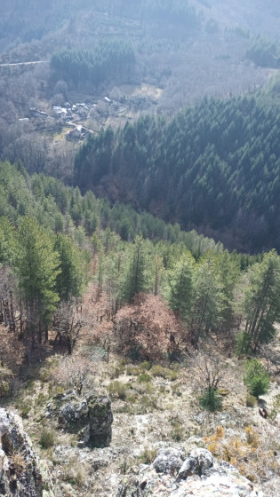 vue du Tayrac depuis le "rocher" c&ocirc;te 713 , point 9 du descriptif visorando