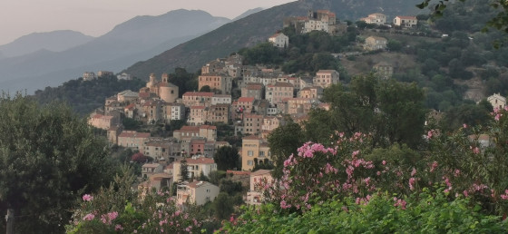 Vue du village d'Oletta