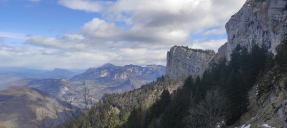 Vue en dessous du pas de la cl&eacute;