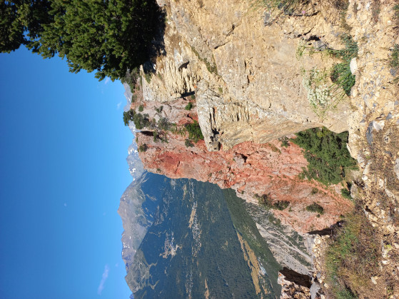 Vue en direction de la Croix