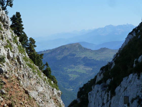 Vue Est depuis le Pas de la Ville