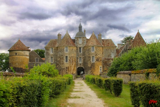 Vue générale sur le Château de Ratilly
