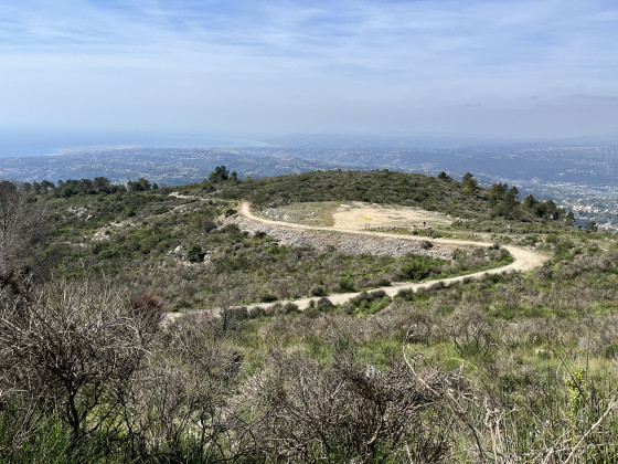 Vue Panoramique sur la c&ocirc;te et l&rsquo;arri&egrave;re pays