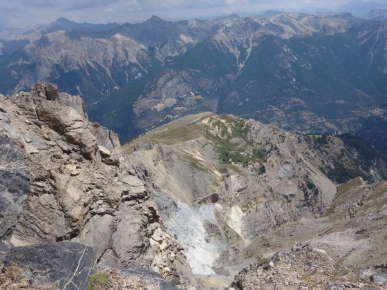 Vue plongeante sur la Croix de la Salcette