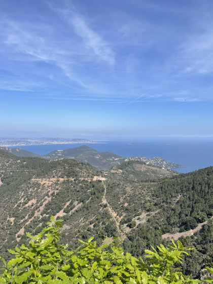Vue sur Baie de Cannes depuis le Pic de l'Ours