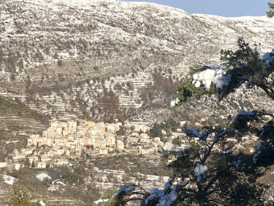 Vue sur Coursegoules