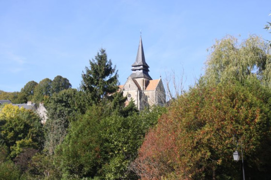Vue sur l'&eacute;glise de Saint-Pierre-Aigle