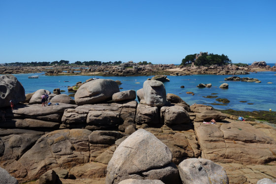 Vue sur l'île de Costaérès