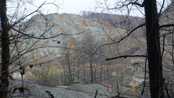 Vue sur la carri&egrave;re