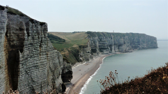 Vue sur la gauche de la falaise AMONT