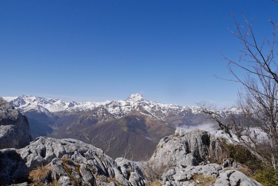Vue sur la partie centrale des Pyrénées