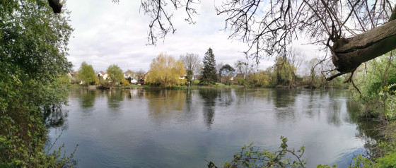 Vue sur la rive opposée de l\'Ill