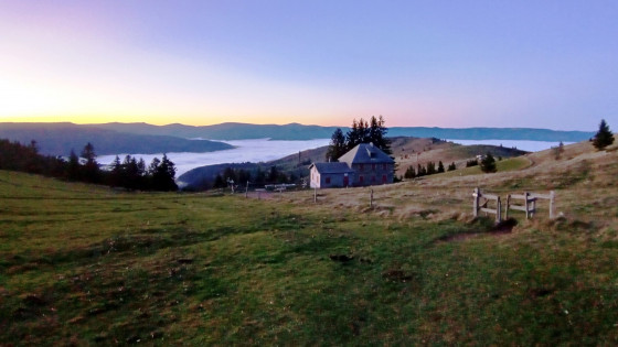 Vue sur la vallée de Munster et le refuge du Rothenbrunnen