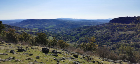 Vue sur la vall&eacute;e du Vernet