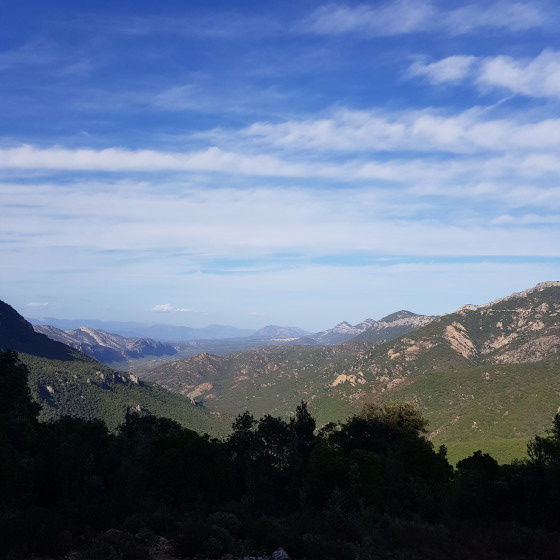 Vue sur la vall&eacute;e