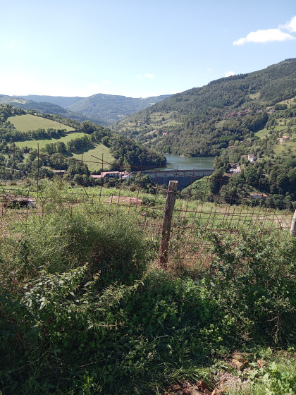 Vue sur le barrage de la Rive à partir des Mures