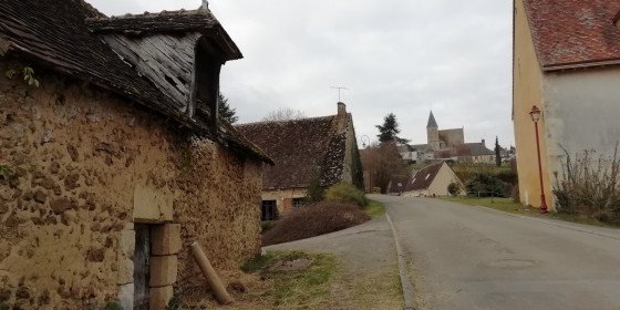 vue sur le bourg et son église
