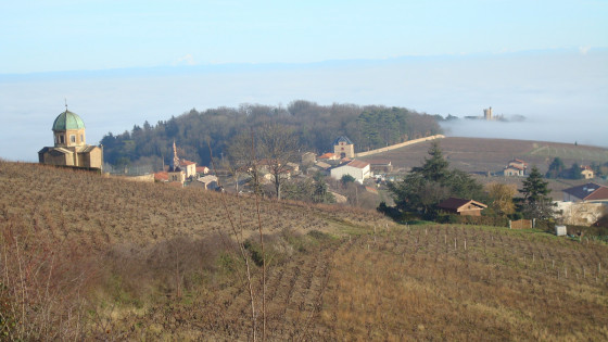 vue sur le château de Montmelas