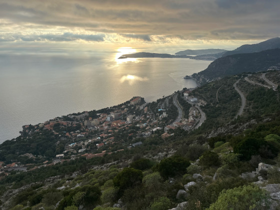Vue sur le littoral à l'ouest