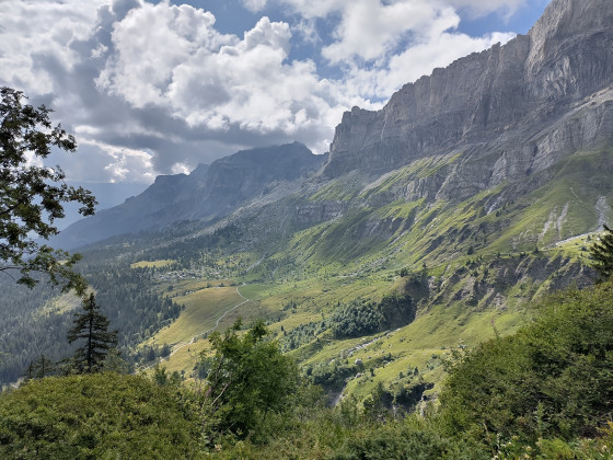 Vue sur les contreforts du désert de Platé