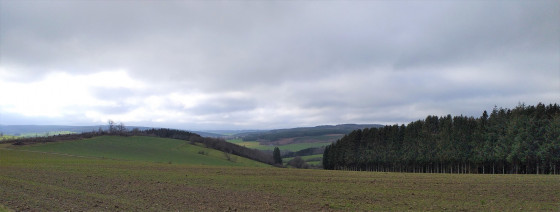 Vue sur les hauteurs de la Vall&eacute;e