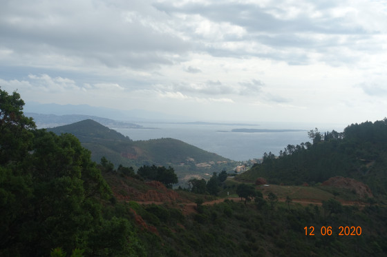 Vue sur les &icirc;les de L&eacute;rins