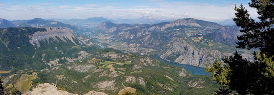Vue vers l\'ouest depuis Clôt la cime.