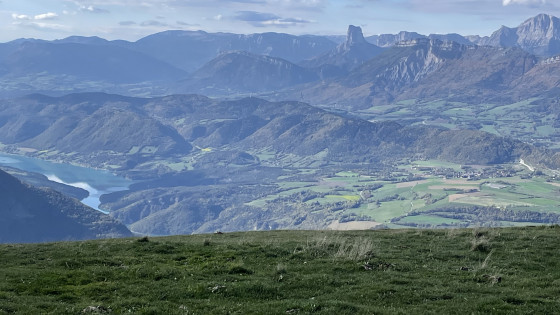 Vue vers le Sud-Ouest du sommet de la Peyrouse