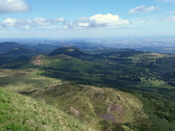 Vue vers les puys