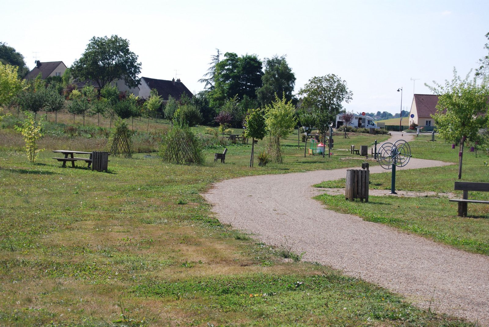 Rando célibataires — Sur les chemins de traverse du pays grônois