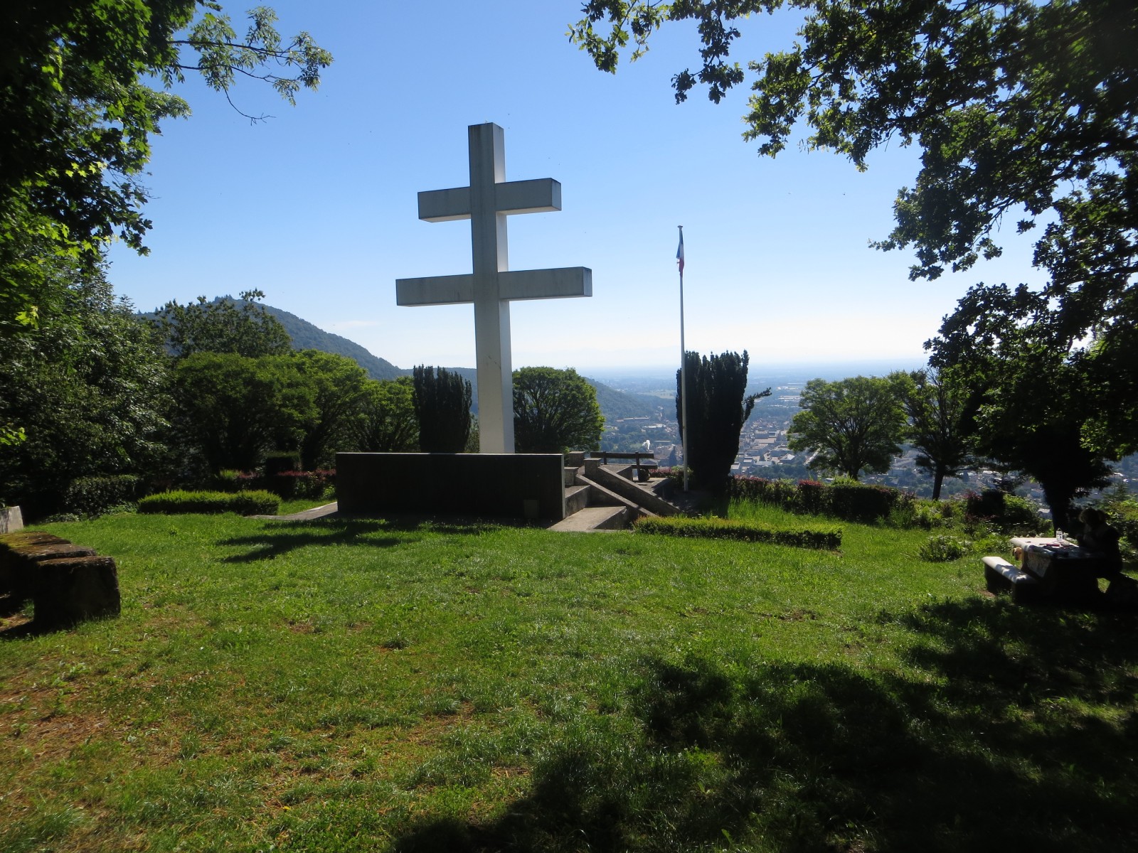 Photo : Le Staufen (La croix de Lorraine)