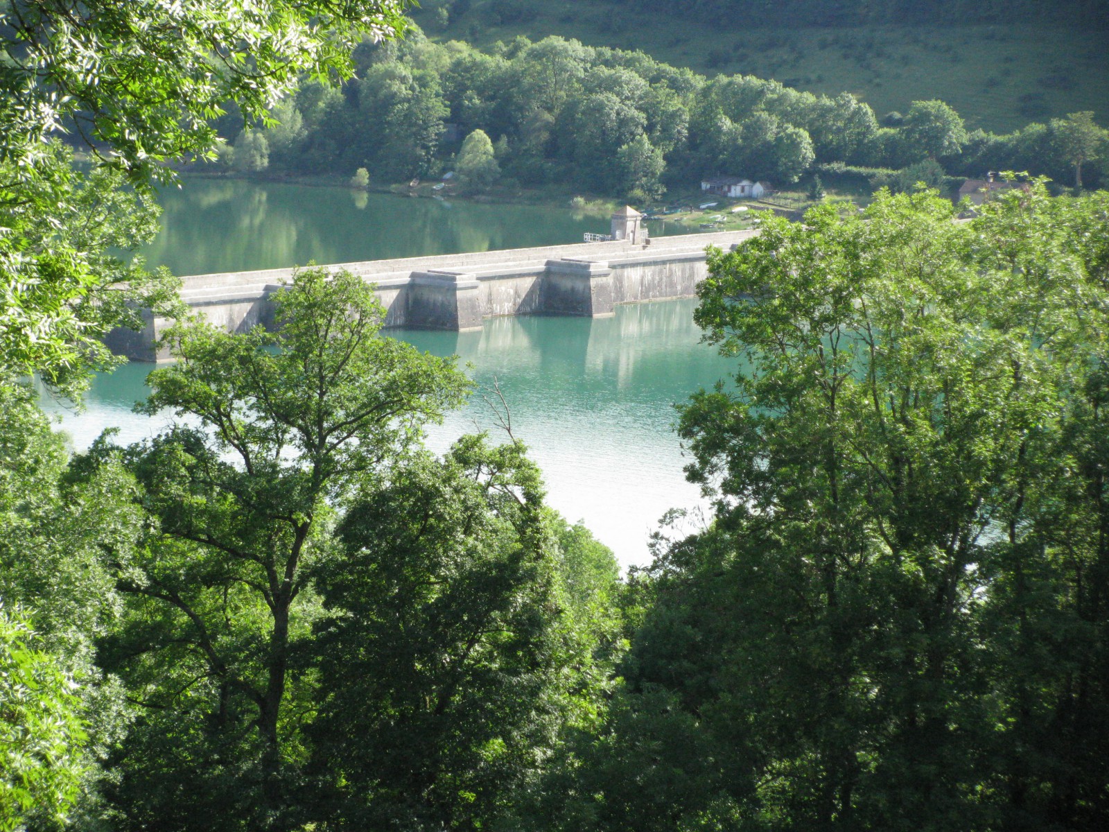 Photo Vue sur le barrage de Grosbois