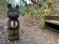 Adorables personnages sur le sentier du sculpteur Dominique Gilis.