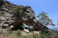 Arches des Sambles, de la Garoute et Vigne Fère depuis Morière la Tourne.
