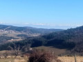 Au loin les Montagnes enneigée