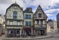 Auray
