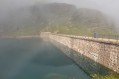 Barrage vu de l'étang Barrage vu de l'étang