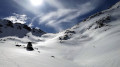 Bout du Vallon d'Aygues-Cluses, Hourquette Nère dans le fond